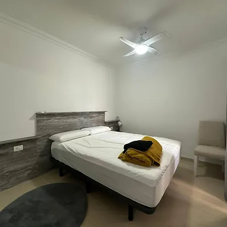Lägenhet 1 Bedroom In Golf Del Sur Peeble With Big Terrace San Miguel de Abona