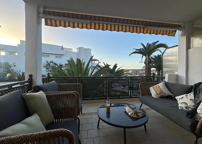 1 Bedroom In Golf Del Sur Peeble With Big Terrace شقة